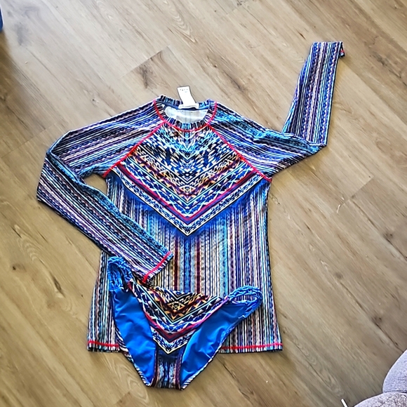 NWOTs Jessica Simpson 2 piece Bathing Suit - Picture 1 of 6